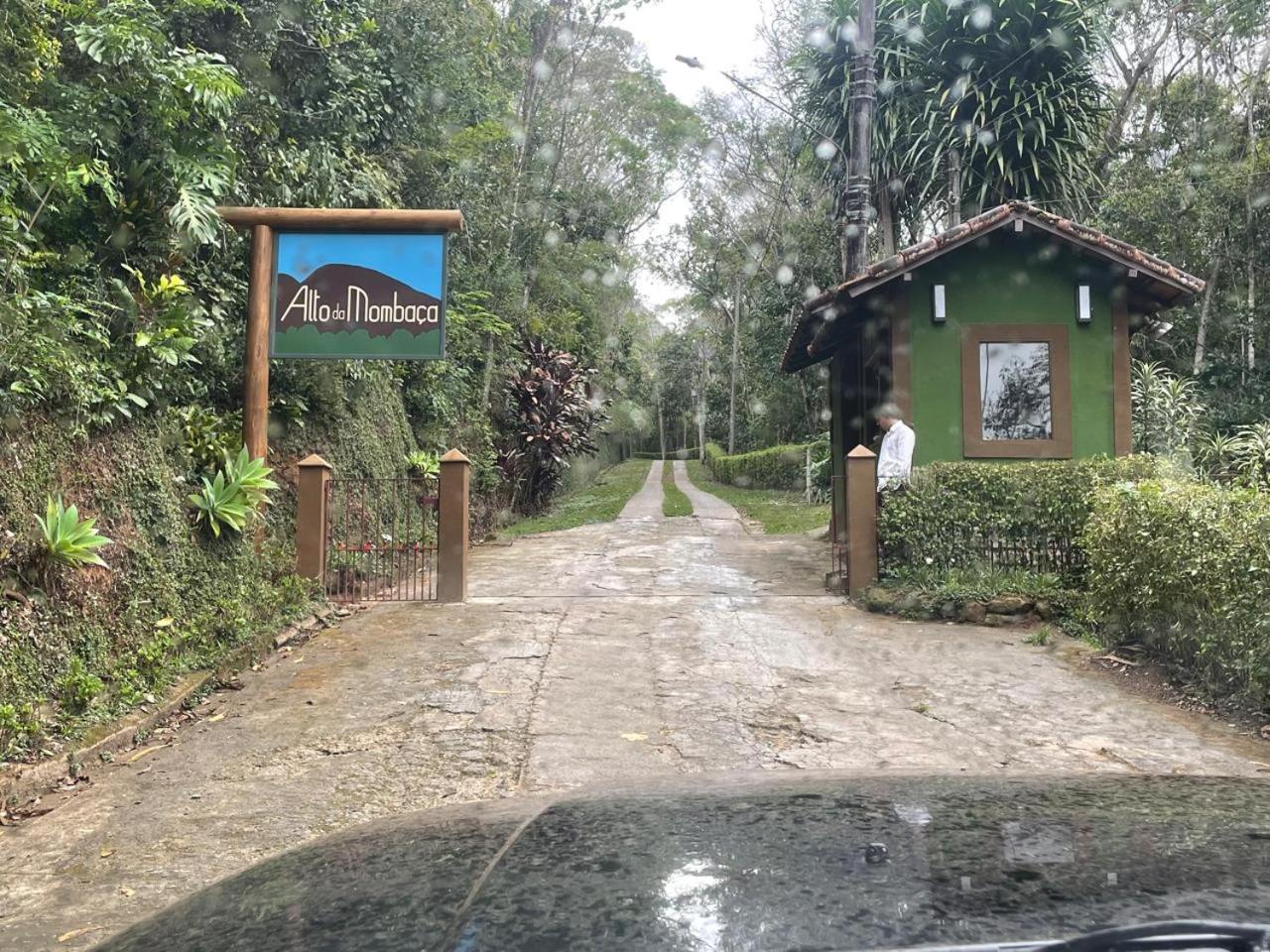 O Chale Mais Bucolico De Araras. Vista Linda Exterior foto